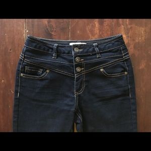 BLUE SPICE WOMENS SKINNY CROPPED JEAN